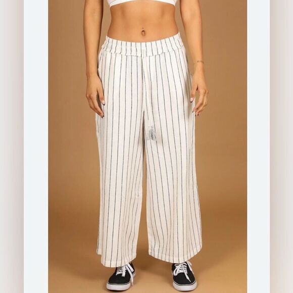 Rewash Women’s Gray Striped Cropped Pants Large Elastic Waist Wide Leg Boho - Picture 1 of 7